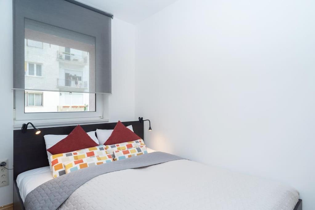 Ap. With Free Parking Near Budapestcongress Centre Apartment Екстериор снимка